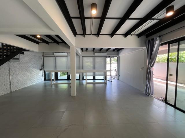 ประกาศฟรี! ซื้อ-ขาย-เช่า คอนโด บ้าน ทาวน์โฮม ที่ดิน และพื้นที่เชิงพาณิชย์ทั่วประเทศไทย ทุกทำเล ทุกงบประมาณ ไม่มีค่าใช้จ่าย ลงง่าย ขายไว เข้าถึงผู้ซื้อโดยตรง 5 499877pic4.jpg