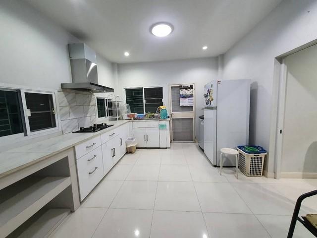 ประกาศฟรี! ซื้อ-ขาย-เช่า คอนโด บ้าน ทาวน์โฮม ที่ดิน และพื้นที่เชิงพาณิชย์ทั่วประเทศไทย ทุกทำเล ทุกงบประมาณ ไม่มีค่าใช้จ่าย ลงง่าย ขายไว เข้าถึงผู้ซื้อโดยตรง 5 511831pic4.jpg