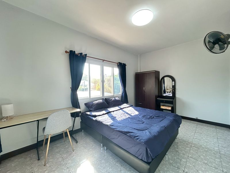 ประกาศฟรี! ซื้อ-ขาย-เช่า คอนโด บ้าน ทาวน์โฮม ที่ดิน และพื้นที่เชิงพาณิชย์ทั่วประเทศไทย ทุกทำเล ทุกงบประมาณ ไม่มีค่าใช้จ่าย ลงง่าย ขายไว เข้าถึงผู้ซื้อโดยตรง 4 249293pic3.jpg