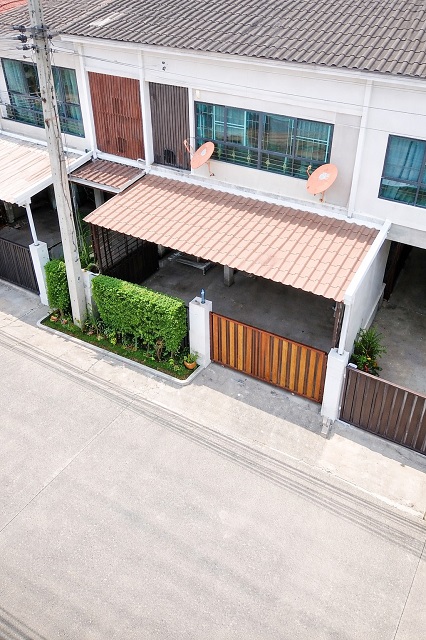 ประกาศฟรี! ซื้อ-ขาย-เช่า คอนโด บ้าน ทาวน์โฮม ที่ดิน และพื้นที่เชิงพาณิชย์ทั่วประเทศไทย ทุกทำเล ทุกงบประมาณ ไม่มีค่าใช้จ่าย ลงง่าย ขายไว เข้าถึงผู้ซื้อโดยตรง 2 313906pic1.jpg