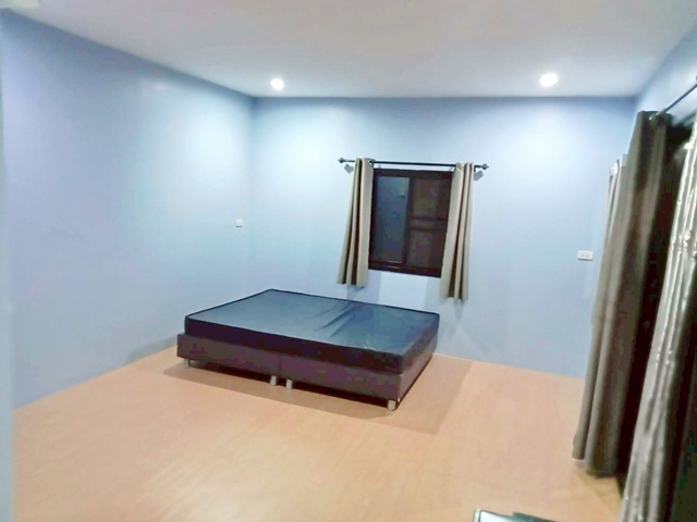 ประกาศฟรี! ซื้อ-ขาย-เช่า คอนโด บ้าน ทาวน์โฮม ที่ดิน และพื้นที่เชิงพาณิชย์ทั่วประเทศไทย ทุกทำเล ทุกงบประมาณ ไม่มีค่าใช้จ่าย ลงง่าย ขายไว เข้าถึงผู้ซื้อโดยตรง 3 313876pic2.jpg