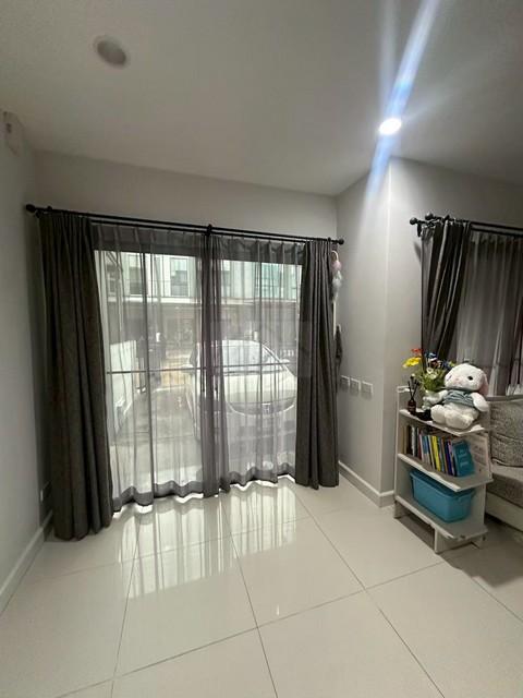 ประกาศฟรี! ซื้อ-ขาย-เช่า คอนโด บ้าน ทาวน์โฮม ที่ดิน และพื้นที่เชิงพาณิชย์ทั่วประเทศไทย ทุกทำเล ทุกงบประมาณ ไม่มีค่าใช้จ่าย ลงง่าย ขายไว เข้าถึงผู้ซื้อโดยตรง 4 511508pic3.jpg