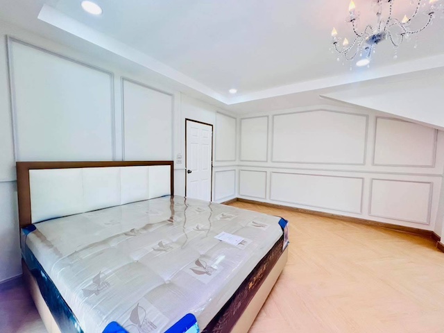 ประกาศฟรี! ซื้อ-ขาย-เช่า คอนโด บ้าน ทาวน์โฮม ที่ดิน และพื้นที่เชิงพาณิชย์ทั่วประเทศไทย ทุกทำเล ทุกงบประมาณ ไม่มีค่าใช้จ่าย ลงง่าย ขายไว เข้าถึงผู้ซื้อโดยตรง 5 511195pic4.jpg