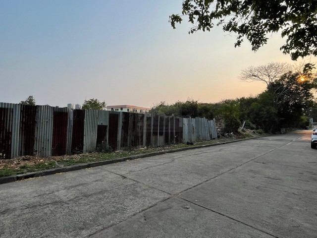 ประกาศฟรี! ซื้อ-ขาย-เช่า คอนโด บ้าน ทาวน์โฮม ที่ดิน และพื้นที่เชิงพาณิชย์ทั่วประเทศไทย ทุกทำเล ทุกงบประมาณ ไม่มีค่าใช้จ่าย ลงง่าย ขายไว เข้าถึงผู้ซื้อโดยตรง 5 511178pic4.jpg