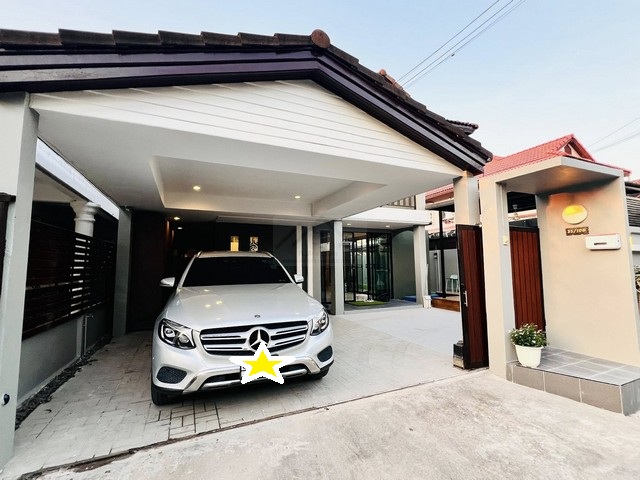 ประกาศฟรี! ซื้อ-ขาย-เช่า คอนโด บ้าน ทาวน์โฮม ที่ดิน และพื้นที่เชิงพาณิชย์ทั่วประเทศไทย ทุกทำเล ทุกงบประมาณ ไม่มีค่าใช้จ่าย ลงง่าย ขายไว เข้าถึงผู้ซื้อโดยตรง 2 511864pic1.jpg