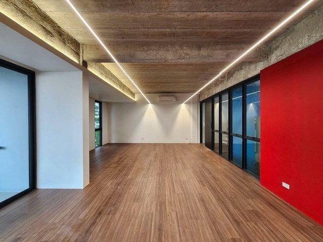 ประกาศฟรี! ซื้อ-ขาย-เช่า คอนโด บ้าน ทาวน์โฮม ที่ดิน และพื้นที่เชิงพาณิชย์ทั่วประเทศไทย ทุกทำเล ทุกงบประมาณ ไม่มีค่าใช้จ่าย ลงง่าย ขายไว เข้าถึงผู้ซื้อโดยตรง 3 511903pic2.jpg