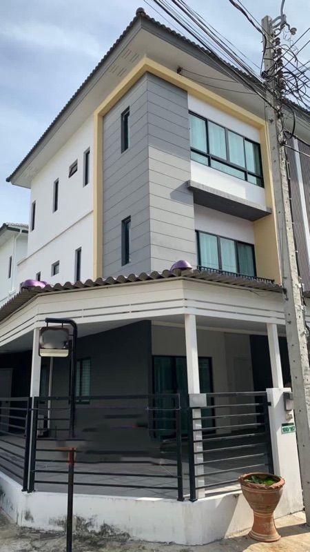 ประกาศฟรี! ซื้อ-ขาย-เช่า คอนโด บ้าน ทาวน์โฮม ที่ดิน และพื้นที่เชิงพาณิชย์ทั่วประเทศไทย ทุกทำเล ทุกงบประมาณ ไม่มีค่าใช้จ่าย ลงง่าย ขายไว เข้าถึงผู้ซื้อโดยตรง 2 511768pic1.jpg