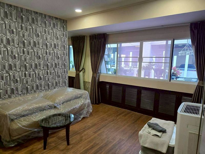 ประกาศฟรี! ซื้อ-ขาย-เช่า คอนโด บ้าน ทาวน์โฮม ที่ดิน และพื้นที่เชิงพาณิชย์ทั่วประเทศไทย ทุกทำเล ทุกงบประมาณ ไม่มีค่าใช้จ่าย ลงง่าย ขายไว เข้าถึงผู้ซื้อโดยตรง 4 313869pic3.jpg