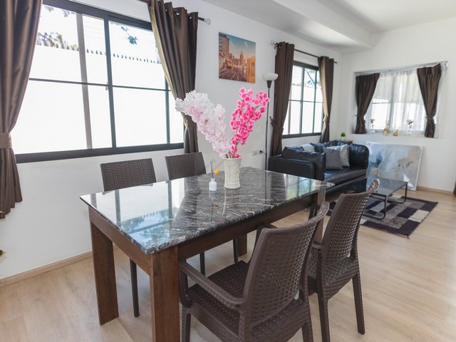 ประกาศฟรี! ซื้อ-ขาย-เช่า คอนโด บ้าน ทาวน์โฮม ที่ดิน และพื้นที่เชิงพาณิชย์ทั่วประเทศไทย ทุกทำเล ทุกงบประมาณ ไม่มีค่าใช้จ่าย ลงง่าย ขายไว เข้าถึงผู้ซื้อโดยตรง 3 511370pic2.jpg