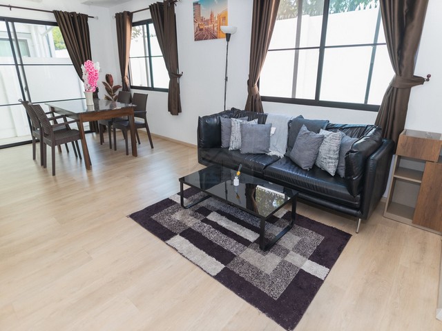 ประกาศฟรี! ซื้อ-ขาย-เช่า คอนโด บ้าน ทาวน์โฮม ที่ดิน และพื้นที่เชิงพาณิชย์ทั่วประเทศไทย ทุกทำเล ทุกงบประมาณ ไม่มีค่าใช้จ่าย ลงง่าย ขายไว เข้าถึงผู้ซื้อโดยตรง 5 511370pic4.jpg