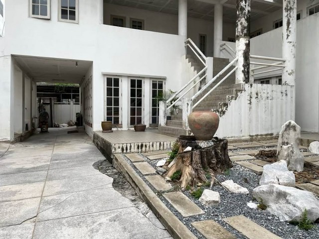 ประกาศฟรี! ซื้อ-ขาย-เช่า คอนโด บ้าน ทาวน์โฮม ที่ดิน และพื้นที่เชิงพาณิชย์ทั่วประเทศไทย ทุกทำเล ทุกงบประมาณ ไม่มีค่าใช้จ่าย ลงง่าย ขายไว เข้าถึงผู้ซื้อโดยตรง 4 511366pic3.jpg