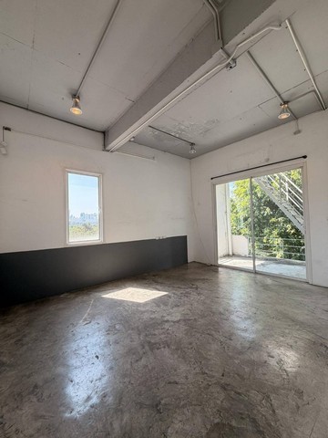 ประกาศฟรี! ซื้อ-ขาย-เช่า คอนโด บ้าน ทาวน์โฮม ที่ดิน และพื้นที่เชิงพาณิชย์ทั่วประเทศไทย ทุกทำเล ทุกงบประมาณ ไม่มีค่าใช้จ่าย ลงง่าย ขายไว เข้าถึงผู้ซื้อโดยตรง 4 512085pic3.jpg