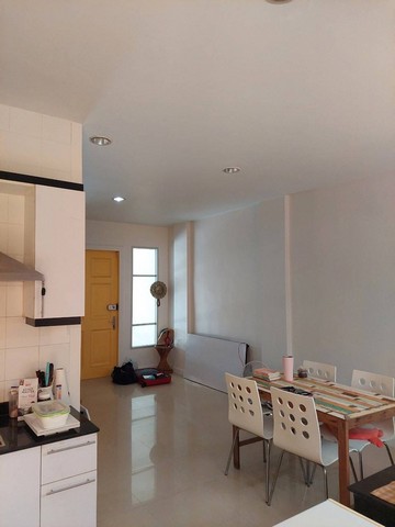 ประกาศฟรี! ซื้อ-ขาย-เช่า คอนโด บ้าน ทาวน์โฮม ที่ดิน และพื้นที่เชิงพาณิชย์ทั่วประเทศไทย ทุกทำเล ทุกงบประมาณ ไม่มีค่าใช้จ่าย ลงง่าย ขายไว เข้าถึงผู้ซื้อโดยตรง 4 249433pic3.jpg