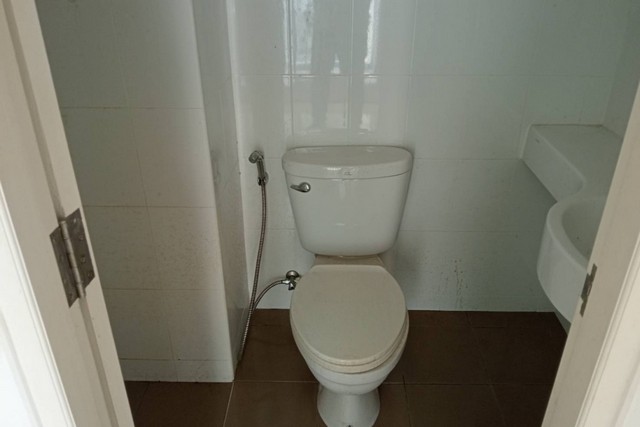 ประกาศฟรี! ซื้อ-ขาย-เช่า คอนโด บ้าน ทาวน์โฮม ที่ดิน และพื้นที่เชิงพาณิชย์ทั่วประเทศไทย ทุกทำเล ทุกงบประมาณ ไม่มีค่าใช้จ่าย ลงง่าย ขายไว เข้าถึงผู้ซื้อโดยตรง 5 249425pic4.jpg