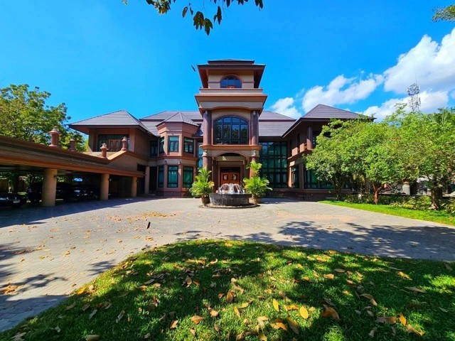 ประกาศฟรี! ซื้อ-ขาย-เช่า คอนโด บ้าน ทาวน์โฮม ที่ดิน และพื้นที่เชิงพาณิชย์ทั่วประเทศไทย ทุกทำเล ทุกงบประมาณ ไม่มีค่าใช้จ่าย ลงง่าย ขายไว เข้าถึงผู้ซื้อโดยตรง 2 249672pic1.jpg