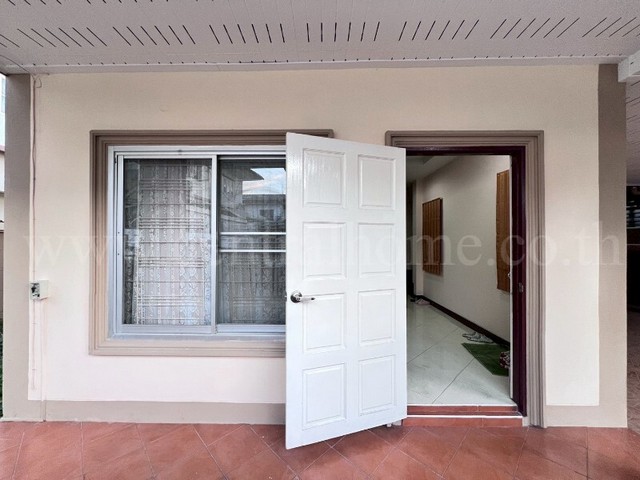 ประกาศฟรี! ซื้อ-ขาย-เช่า คอนโด บ้าน ทาวน์โฮม ที่ดิน และพื้นที่เชิงพาณิชย์ทั่วประเทศไทย ทุกทำเล ทุกงบประมาณ ไม่มีค่าใช้จ่าย ลงง่าย ขายไว เข้าถึงผู้ซื้อโดยตรง 4 242602pic3.jpg