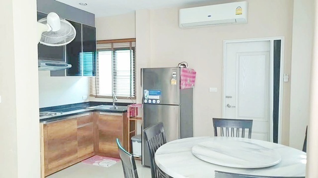 ประกาศฟรี! ซื้อ-ขาย-เช่า คอนโด บ้าน ทาวน์โฮม ที่ดิน และพื้นที่เชิงพาณิชย์ทั่วประเทศไทย ทุกทำเล ทุกงบประมาณ ไม่มีค่าใช้จ่าย ลงง่าย ขายไว เข้าถึงผู้ซื้อโดยตรง 5 314003pic4.jpg