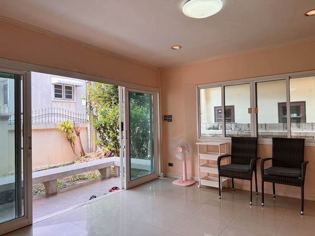 ประกาศฟรี! ซื้อ-ขาย-เช่า คอนโด บ้าน ทาวน์โฮม ที่ดิน และพื้นที่เชิงพาณิชย์ทั่วประเทศไทย ทุกทำเล ทุกงบประมาณ ไม่มีค่าใช้จ่าย ลงง่าย ขายไว เข้าถึงผู้ซื้อโดยตรง 2 512105pic1.jpg