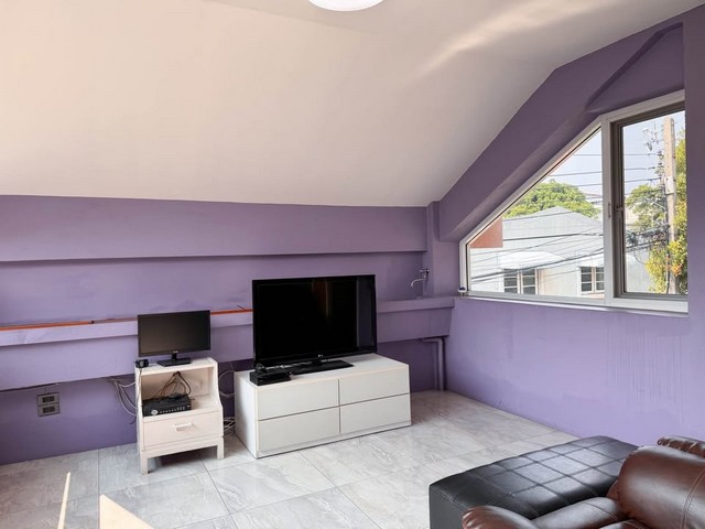 ประกาศฟรี! ซื้อ-ขาย-เช่า คอนโด บ้าน ทาวน์โฮม ที่ดิน และพื้นที่เชิงพาณิชย์ทั่วประเทศไทย ทุกทำเล ทุกงบประมาณ ไม่มีค่าใช้จ่าย ลงง่าย ขายไว เข้าถึงผู้ซื้อโดยตรง 4 512105pic3.jpg