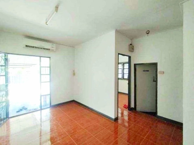 ประกาศฟรี! ซื้อ-ขาย-เช่า คอนโด บ้าน ทาวน์โฮม ที่ดิน และพื้นที่เชิงพาณิชย์ทั่วประเทศไทย ทุกทำเล ทุกงบประมาณ ไม่มีค่าใช้จ่าย ลงง่าย ขายไว เข้าถึงผู้ซื้อโดยตรง 4 313975pic3.jpg