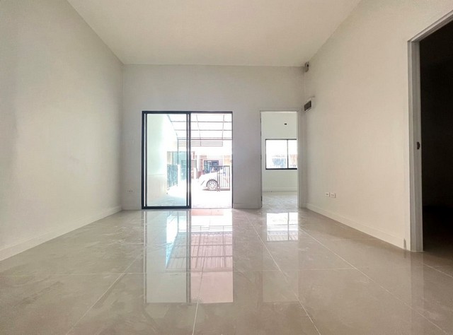 ประกาศฟรี! ซื้อ-ขาย-เช่า คอนโด บ้าน ทาวน์โฮม ที่ดิน และพื้นที่เชิงพาณิชย์ทั่วประเทศไทย ทุกทำเล ทุกงบประมาณ ไม่มีค่าใช้จ่าย ลงง่าย ขายไว เข้าถึงผู้ซื้อโดยตรง 3 249396pic2.jpg