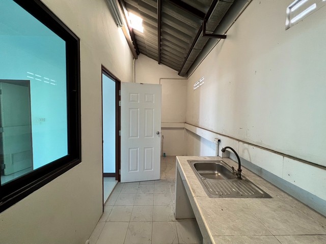 ประกาศฟรี! ซื้อ-ขาย-เช่า คอนโด บ้าน ทาวน์โฮม ที่ดิน และพื้นที่เชิงพาณิชย์ทั่วประเทศไทย ทุกทำเล ทุกงบประมาณ ไม่มีค่าใช้จ่าย ลงง่าย ขายไว เข้าถึงผู้ซื้อโดยตรง 5 249391pic4.jpg