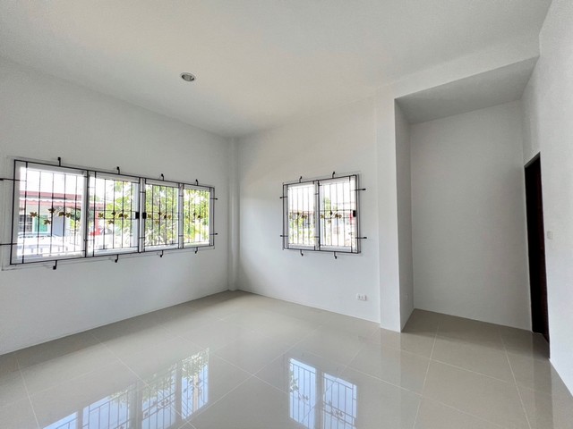 ประกาศฟรี! ซื้อ-ขาย-เช่า คอนโด บ้าน ทาวน์โฮม ที่ดิน และพื้นที่เชิงพาณิชย์ทั่วประเทศไทย ทุกทำเล ทุกงบประมาณ ไม่มีค่าใช้จ่าย ลงง่าย ขายไว เข้าถึงผู้ซื้อโดยตรง 4 249390pic3.jpg