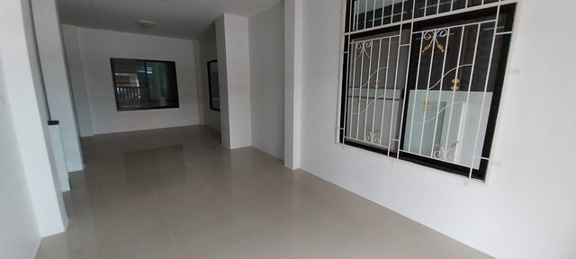 ประกาศฟรี! ซื้อ-ขาย-เช่า คอนโด บ้าน ทาวน์โฮม ที่ดิน และพื้นที่เชิงพาณิชย์ทั่วประเทศไทย ทุกทำเล ทุกงบประมาณ ไม่มีค่าใช้จ่าย ลงง่าย ขายไว เข้าถึงผู้ซื้อโดยตรง 5 249120pic4.jpg