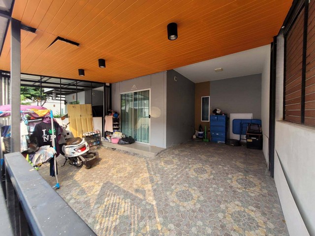 ประกาศฟรี! ซื้อ-ขาย-เช่า คอนโด บ้าน ทาวน์โฮม ที่ดิน และพื้นที่เชิงพาณิชย์ทั่วประเทศไทย ทุกทำเล ทุกงบประมาณ ไม่มีค่าใช้จ่าย ลงง่าย ขายไว เข้าถึงผู้ซื้อโดยตรง 5 249178pic4.jpg