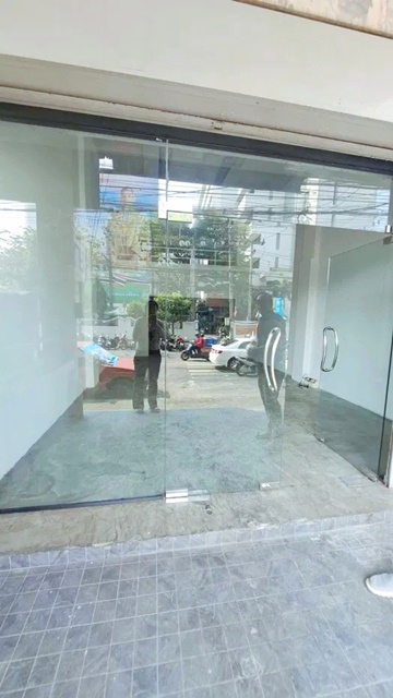 ประกาศฟรี! ซื้อ-ขาย-เช่า คอนโด บ้าน ทาวน์โฮม ที่ดิน และพื้นที่เชิงพาณิชย์ทั่วประเทศไทย ทุกทำเล ทุกงบประมาณ ไม่มีค่าใช้จ่าย ลงง่าย ขายไว เข้าถึงผู้ซื้อโดยตรง 5 249677pic4.jpg