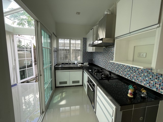 ประกาศฟรี! ซื้อ-ขาย-เช่า คอนโด บ้าน ทาวน์โฮม ที่ดิน และพื้นที่เชิงพาณิชย์ทั่วประเทศไทย ทุกทำเล ทุกงบประมาณ ไม่มีค่าใช้จ่าย ลงง่าย ขายไว เข้าถึงผู้ซื้อโดยตรง 5 511701pic4.jpg