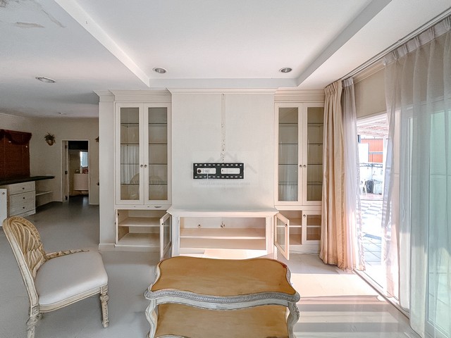 ประกาศฟรี! ซื้อ-ขาย-เช่า คอนโด บ้าน ทาวน์โฮม ที่ดิน และพื้นที่เชิงพาณิชย์ทั่วประเทศไทย ทุกทำเล ทุกงบประมาณ ไม่มีค่าใช้จ่าย ลงง่าย ขายไว เข้าถึงผู้ซื้อโดยตรง 4 512284pic3.jpg