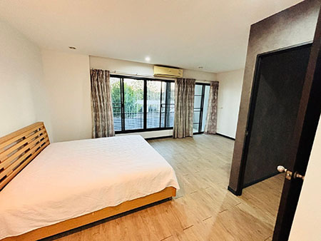 ประกาศฟรี! ซื้อ-ขาย-เช่า คอนโด บ้าน ทาวน์โฮม ที่ดิน และพื้นที่เชิงพาณิชย์ทั่วประเทศไทย ทุกทำเล ทุกงบประมาณ ไม่มีค่าใช้จ่าย ลงง่าย ขายไว เข้าถึงผู้ซื้อโดยตรง 5 313506pic4.jpg