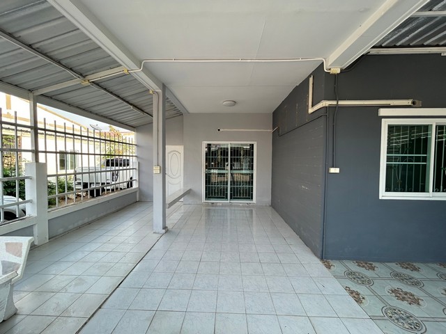 ประกาศฟรี! ซื้อ-ขาย-เช่า คอนโด บ้าน ทาวน์โฮม ที่ดิน และพื้นที่เชิงพาณิชย์ทั่วประเทศไทย ทุกทำเล ทุกงบประมาณ ไม่มีค่าใช้จ่าย ลงง่าย ขายไว เข้าถึงผู้ซื้อโดยตรง 3 249411pic2.jpg