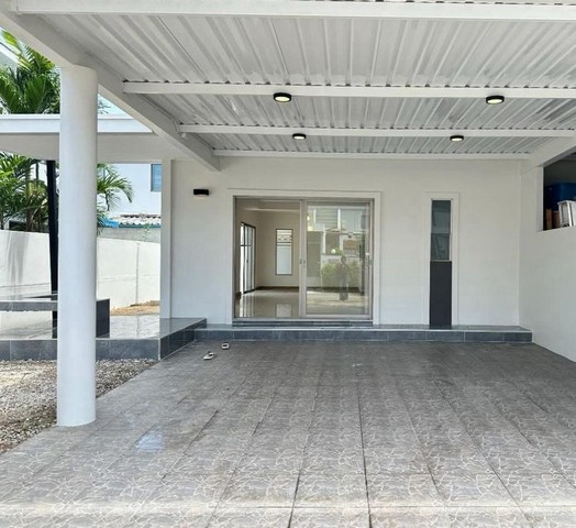 ประกาศฟรี! ซื้อ-ขาย-เช่า คอนโด บ้าน ทาวน์โฮม ที่ดิน และพื้นที่เชิงพาณิชย์ทั่วประเทศไทย ทุกทำเล ทุกงบประมาณ ไม่มีค่าใช้จ่าย ลงง่าย ขายไว เข้าถึงผู้ซื้อโดยตรง 3 295854pic2.jpg