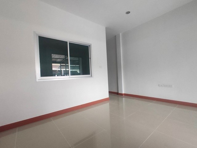 ประกาศฟรี! ซื้อ-ขาย-เช่า คอนโด บ้าน ทาวน์โฮม ที่ดิน และพื้นที่เชิงพาณิชย์ทั่วประเทศไทย ทุกทำเล ทุกงบประมาณ ไม่มีค่าใช้จ่าย ลงง่าย ขายไว เข้าถึงผู้ซื้อโดยตรง 5 249406pic4.jpg