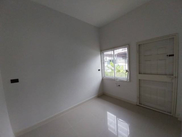 ประกาศฟรี! ซื้อ-ขาย-เช่า คอนโด บ้าน ทาวน์โฮม ที่ดิน และพื้นที่เชิงพาณิชย์ทั่วประเทศไทย ทุกทำเล ทุกงบประมาณ ไม่มีค่าใช้จ่าย ลงง่าย ขายไว เข้าถึงผู้ซื้อโดยตรง 3 249404pic2.jpg