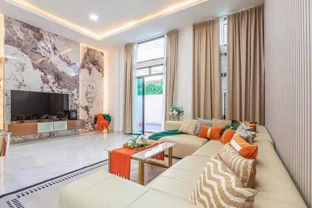 ประกาศฟรี! ซื้อ-ขาย-เช่า คอนโด บ้าน ทาวน์โฮม ที่ดิน และพื้นที่เชิงพาณิชย์ทั่วประเทศไทย ทุกทำเล ทุกงบประมาณ ไม่มีค่าใช้จ่าย ลงง่าย ขายไว เข้าถึงผู้ซื้อโดยตรง 4 295739pic3.jpg