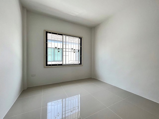 ประกาศฟรี! ซื้อ-ขาย-เช่า คอนโด บ้าน ทาวน์โฮม ที่ดิน และพื้นที่เชิงพาณิชย์ทั่วประเทศไทย ทุกทำเล ทุกงบประมาณ ไม่มีค่าใช้จ่าย ลงง่าย ขายไว เข้าถึงผู้ซื้อโดยตรง 3 249400pic2.jpg