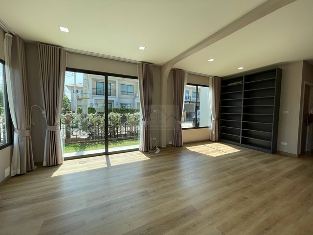 ประกาศฟรี! ซื้อ-ขาย-เช่า คอนโด บ้าน ทาวน์โฮม ที่ดิน และพื้นที่เชิงพาณิชย์ทั่วประเทศไทย ทุกทำเล ทุกงบประมาณ ไม่มีค่าใช้จ่าย ลงง่าย ขายไว เข้าถึงผู้ซื้อโดยตรง 4 511758pic3.jpg