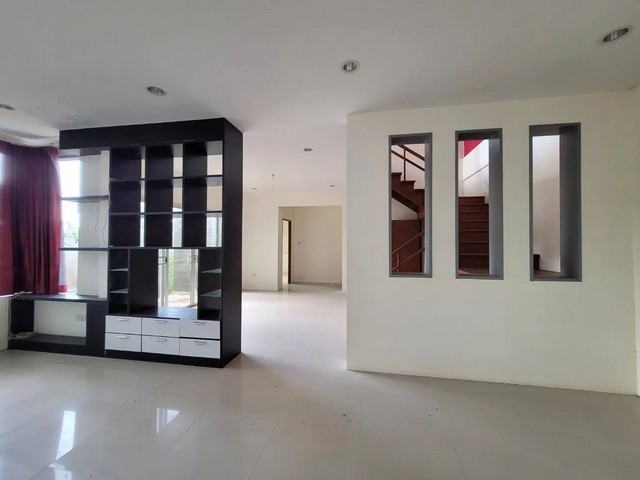 ประกาศฟรี! ซื้อ-ขาย-เช่า คอนโด บ้าน ทาวน์โฮม ที่ดิน และพื้นที่เชิงพาณิชย์ทั่วประเทศไทย ทุกทำเล ทุกงบประมาณ ไม่มีค่าใช้จ่าย ลงง่าย ขายไว เข้าถึงผู้ซื้อโดยตรง 4 249723pic3.jpg