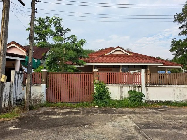 ประกาศฟรี! ซื้อ-ขาย-เช่า คอนโด บ้าน ทาวน์โฮม ที่ดิน และพื้นที่เชิงพาณิชย์ทั่วประเทศไทย ทุกทำเล ทุกงบประมาณ ไม่มีค่าใช้จ่าย ลงง่าย ขายไว เข้าถึงผู้ซื้อโดยตรง 5 249698pic4.jpg