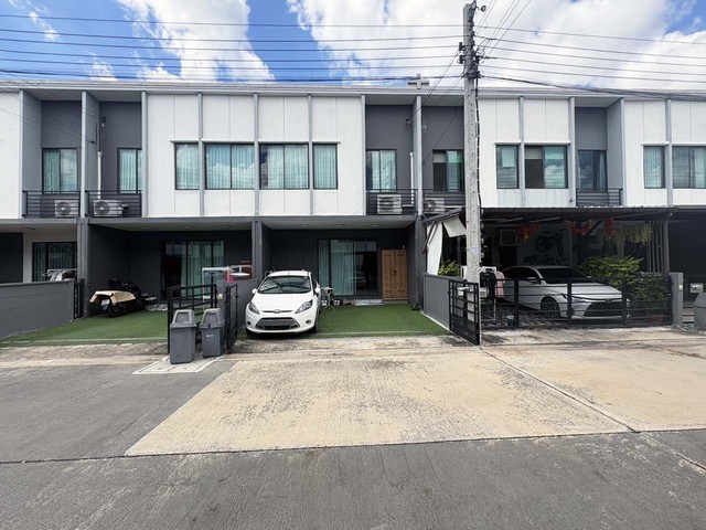 ประกาศฟรี! ซื้อ-ขาย-เช่า คอนโด บ้าน ทาวน์โฮม ที่ดิน และพื้นที่เชิงพาณิชย์ทั่วประเทศไทย ทุกทำเล ทุกงบประมาณ ไม่มีค่าใช้จ่าย ลงง่าย ขายไว เข้าถึงผู้ซื้อโดยตรง 2 249345pic1.jpg