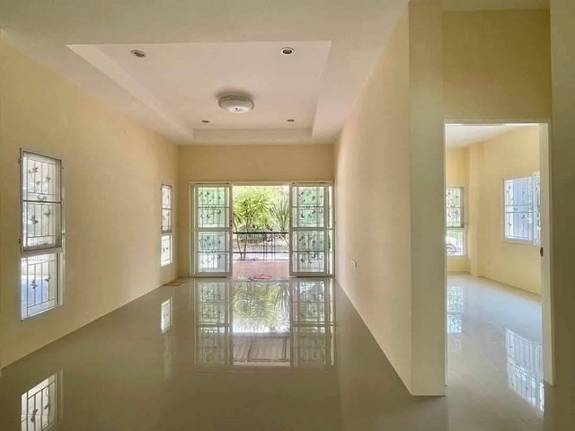 ประกาศฟรี! ซื้อ-ขาย-เช่า คอนโด บ้าน ทาวน์โฮม ที่ดิน และพื้นที่เชิงพาณิชย์ทั่วประเทศไทย ทุกทำเล ทุกงบประมาณ ไม่มีค่าใช้จ่าย ลงง่าย ขายไว เข้าถึงผู้ซื้อโดยตรง 4 314158pic3.jpg