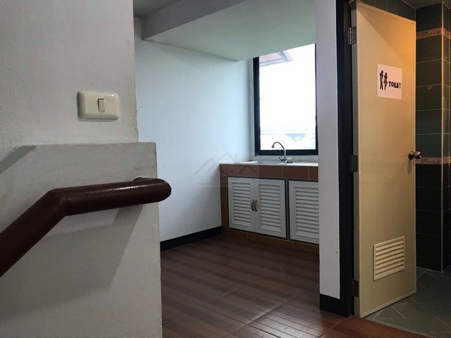 ประกาศฟรี! ซื้อ-ขาย-เช่า คอนโด บ้าน ทาวน์โฮม ที่ดิน และพื้นที่เชิงพาณิชย์ทั่วประเทศไทย ทุกทำเล ทุกงบประมาณ ไม่มีค่าใช้จ่าย ลงง่าย ขายไว เข้าถึงผู้ซื้อโดยตรง 5 512401pic4.jpg