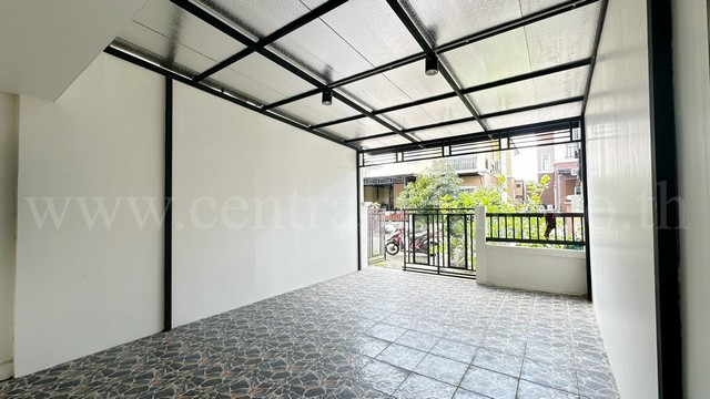 ประกาศฟรี! ซื้อ-ขาย-เช่า คอนโด บ้าน ทาวน์โฮม ที่ดิน และพื้นที่เชิงพาณิชย์ทั่วประเทศไทย ทุกทำเล ทุกงบประมาณ ไม่มีค่าใช้จ่าย ลงง่าย ขายไว เข้าถึงผู้ซื้อโดยตรง 4 221994pic3.jpg