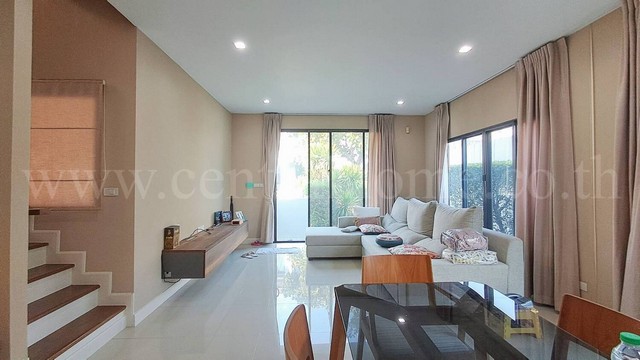 ประกาศฟรี! ซื้อ-ขาย-เช่า คอนโด บ้าน ทาวน์โฮม ที่ดิน และพื้นที่เชิงพาณิชย์ทั่วประเทศไทย ทุกทำเล ทุกงบประมาณ ไม่มีค่าใช้จ่าย ลงง่าย ขายไว เข้าถึงผู้ซื้อโดยตรง 4 191863pic3.jpg