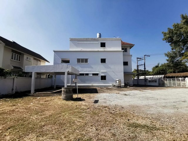 ประกาศฟรี! ซื้อ-ขาย-เช่า คอนโด บ้าน ทาวน์โฮม ที่ดิน และพื้นที่เชิงพาณิชย์ทั่วประเทศไทย ทุกทำเล ทุกงบประมาณ ไม่มีค่าใช้จ่าย ลงง่าย ขายไว เข้าถึงผู้ซื้อโดยตรง 5 249808pic4.jpg