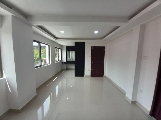 ประกาศฟรี! ซื้อ-ขาย-เช่า คอนโด บ้าน ทาวน์โฮม ที่ดิน และพื้นที่เชิงพาณิชย์ทั่วประเทศไทย ทุกทำเล ทุกงบประมาณ ไม่มีค่าใช้จ่าย ลงง่าย ขายไว เข้าถึงผู้ซื้อโดยตรง 5 512056pic4.jpg