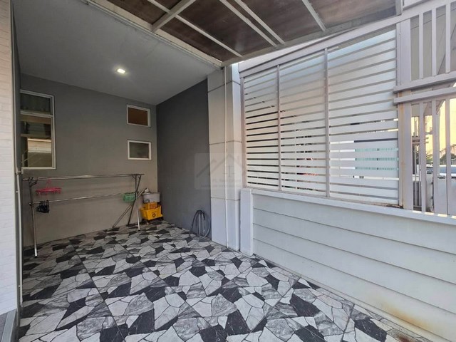 ประกาศฟรี! ซื้อ-ขาย-เช่า คอนโด บ้าน ทาวน์โฮม ที่ดิน และพื้นที่เชิงพาณิชย์ทั่วประเทศไทย ทุกทำเล ทุกงบประมาณ ไม่มีค่าใช้จ่าย ลงง่าย ขายไว เข้าถึงผู้ซื้อโดยตรง 4 511823pic3.jpg